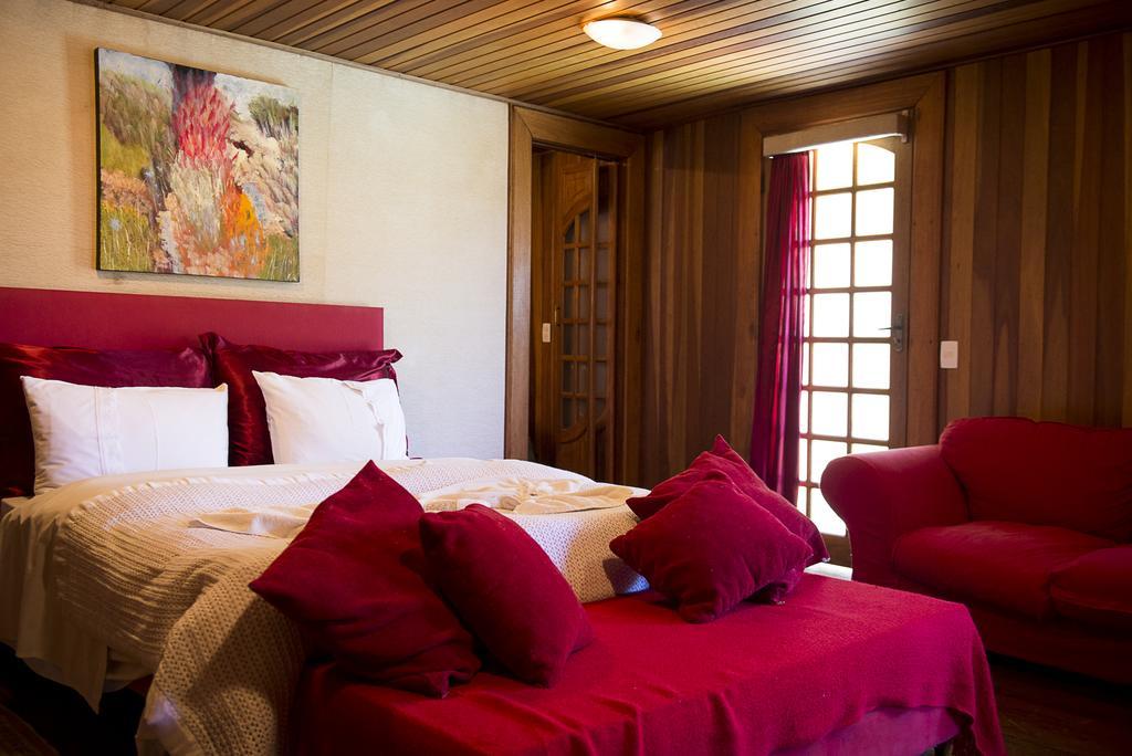 Hotel Fazenda Saint Claire Кампус-ду-Жордау Экстерьер фото