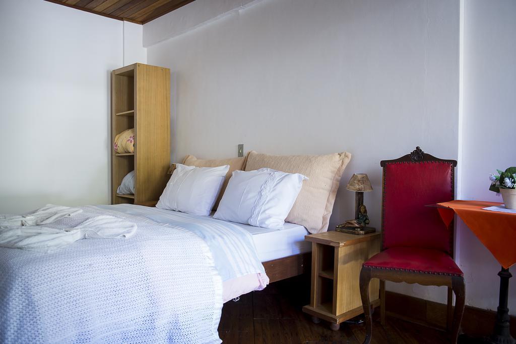 Hotel Fazenda Saint Claire Кампус-ду-Жордау Экстерьер фото