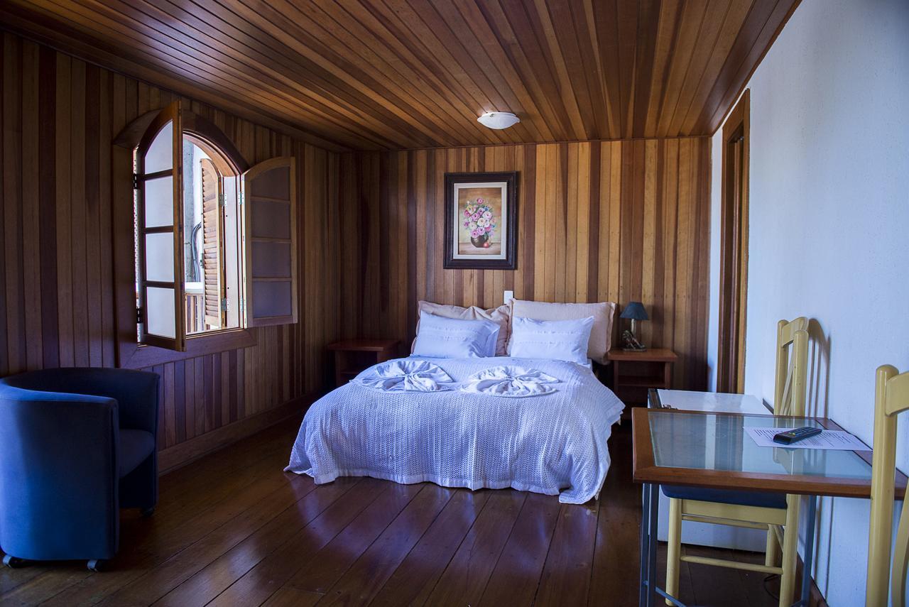 Hotel Fazenda Saint Claire Кампус-ду-Жордау Экстерьер фото
