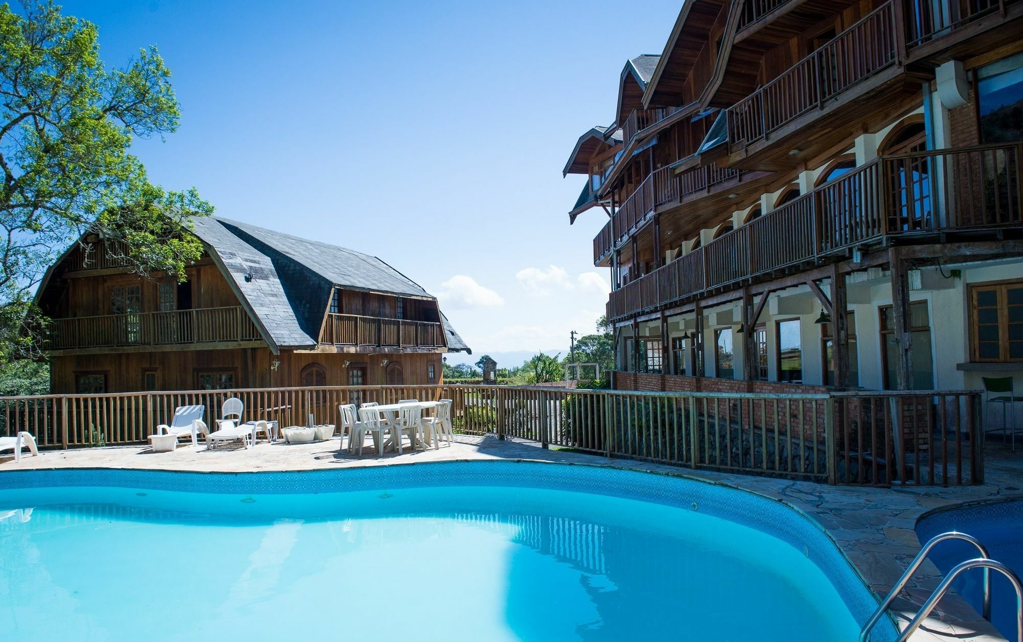 Hotel Fazenda Saint Claire Кампус-ду-Жордау Экстерьер фото